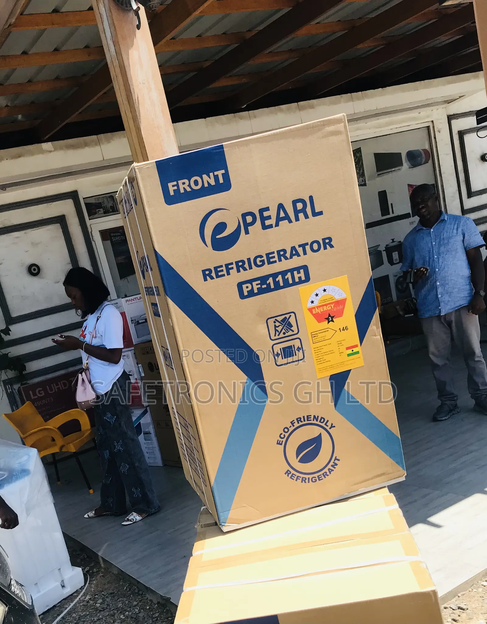 Purchase for Classic Pearl 90l Tabletop Topfreezer Fridge