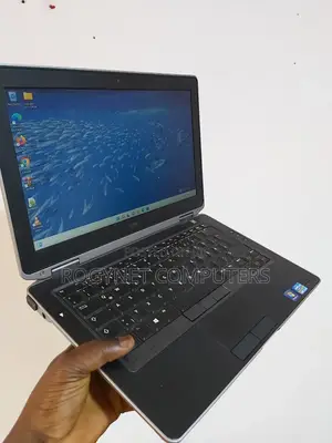 Laptop Dell Latitude E6330 4GB Intel Core i5 SSD 128GB