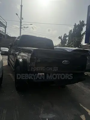 Ford F-150 XLT 4x2 SuperCrew Cab Styleside 6.5 ft. box 157 in. WB 2018