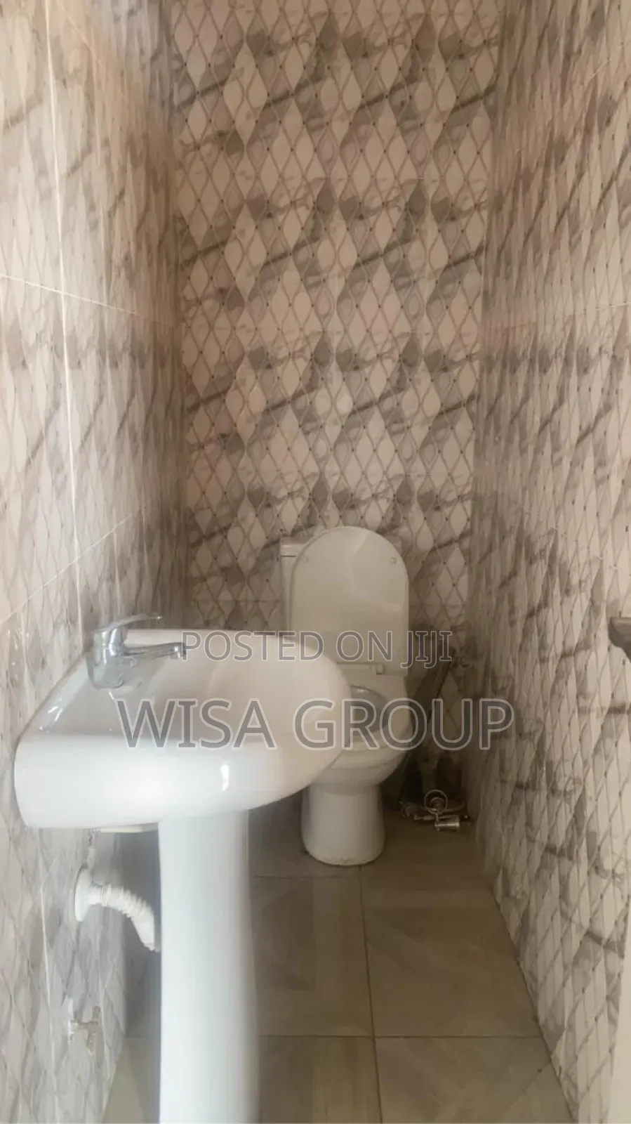 2bdrm Apartment in Wisa Group, Ashomang Estate for rent