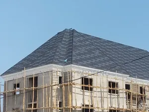 Roofing at Tema