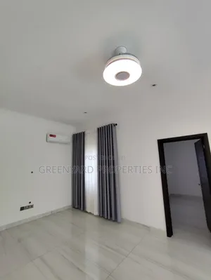 5bdrm Mansion in American House, East Legon for sale