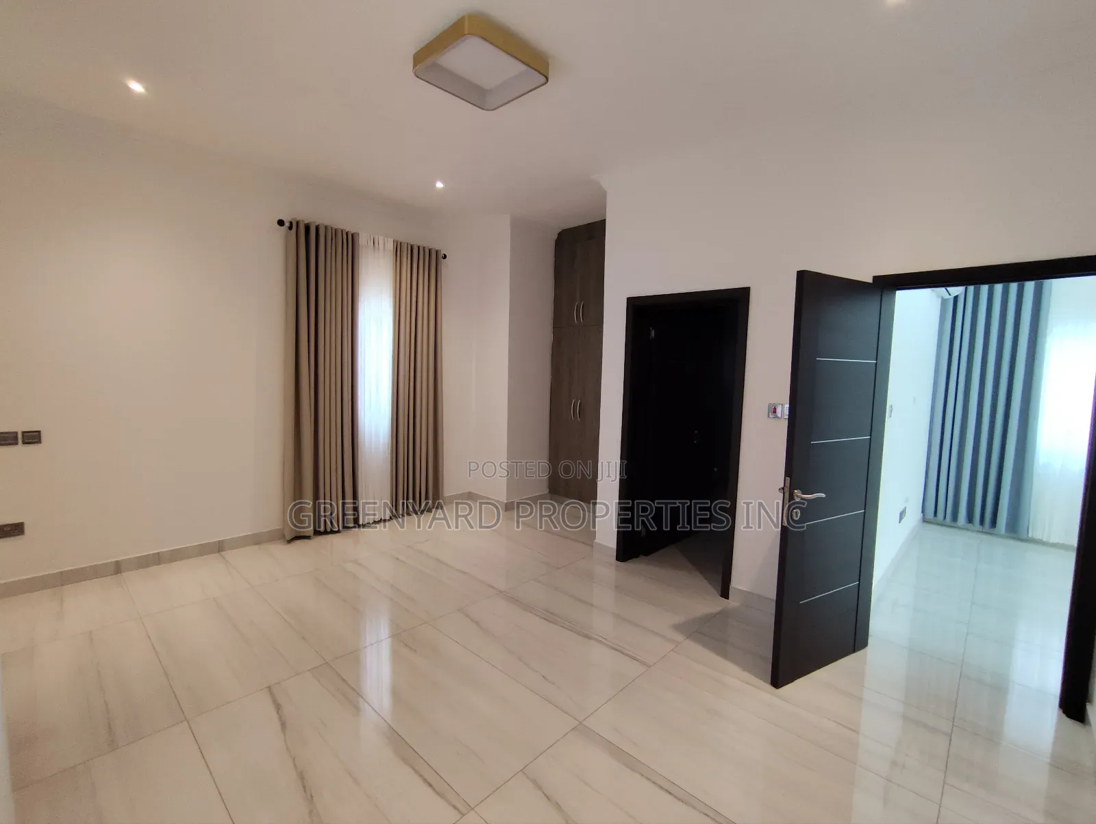 5bdrm Mansion in American House, East Legon for sale