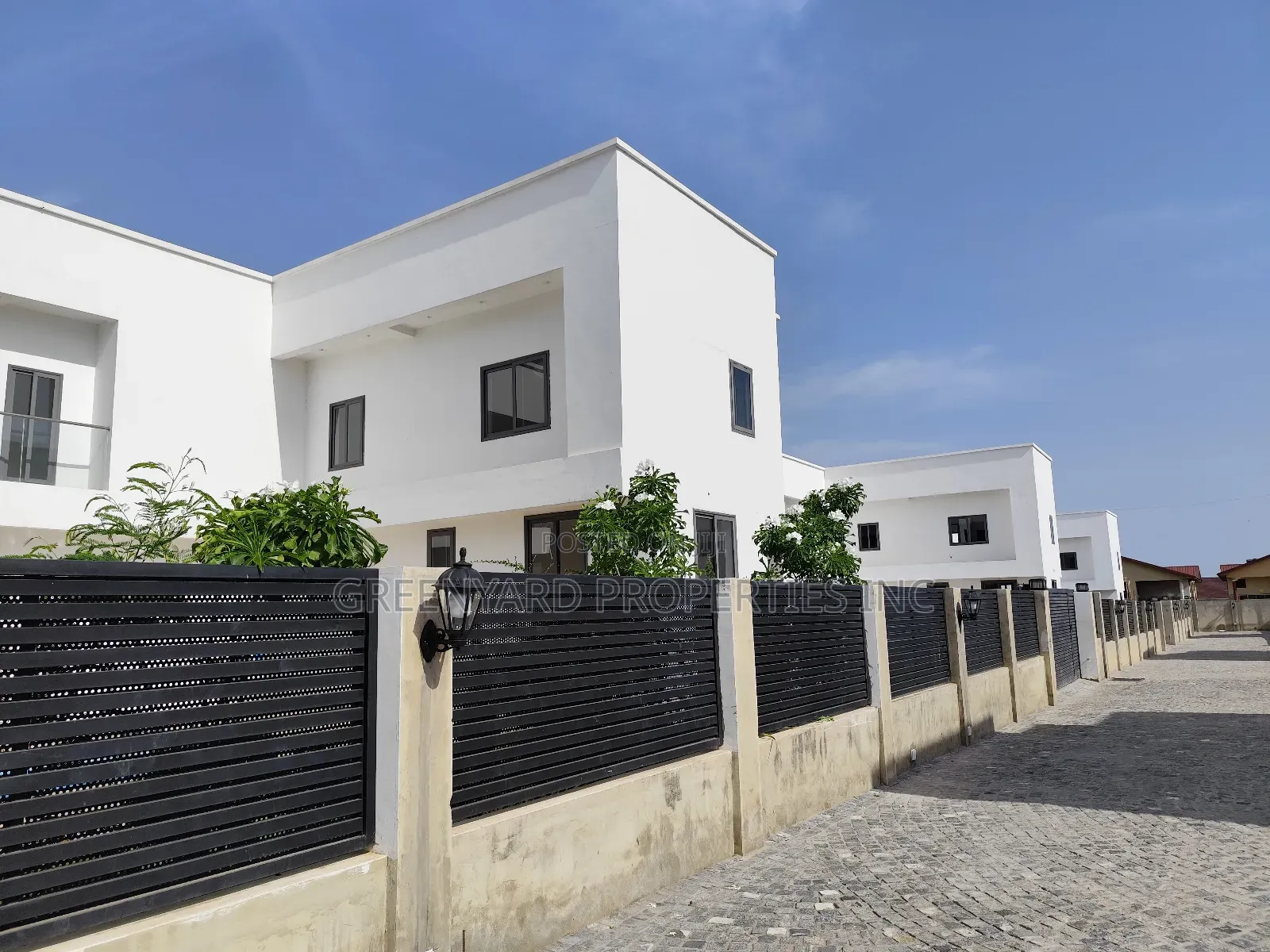 5bdrm Mansion in American House, East Legon for sale