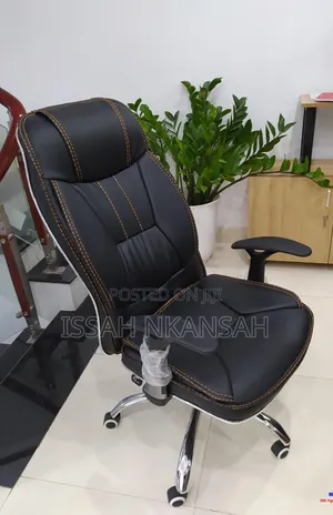 Executive Adjustable Office Chair