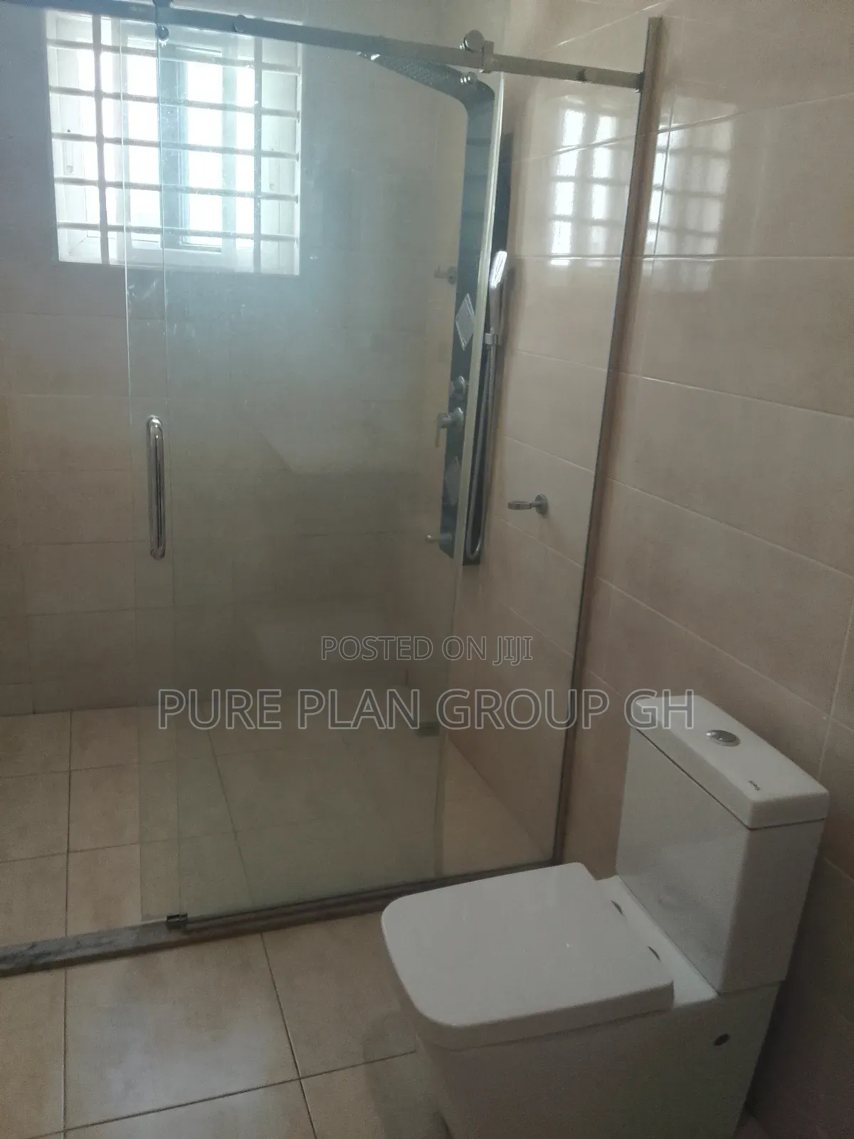 2bdrm Apartment in Abelemkpe, Lincoln School Area for rent