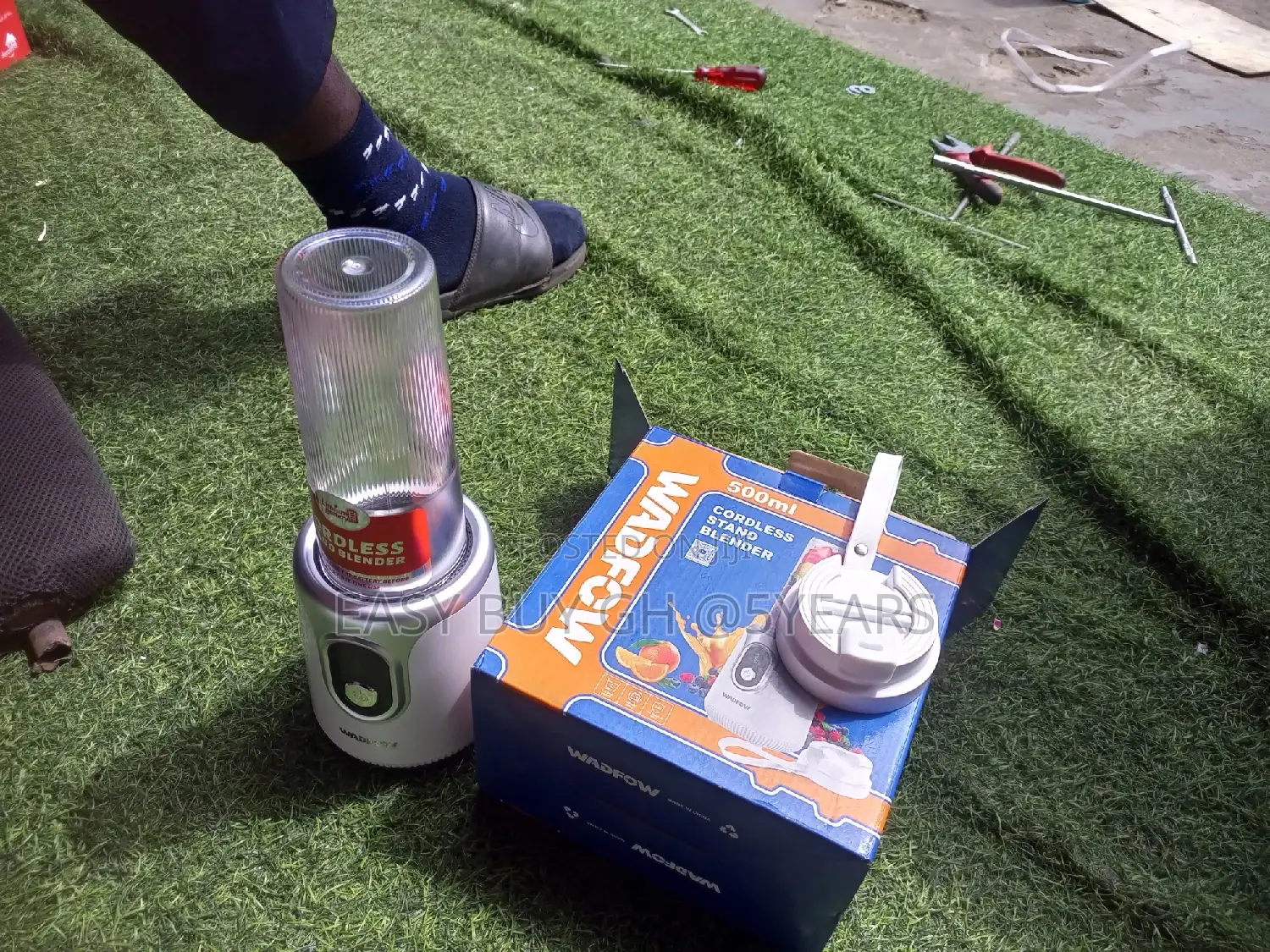 Enjoy Smoothie With Wadfow Stand Cordless Blender Original