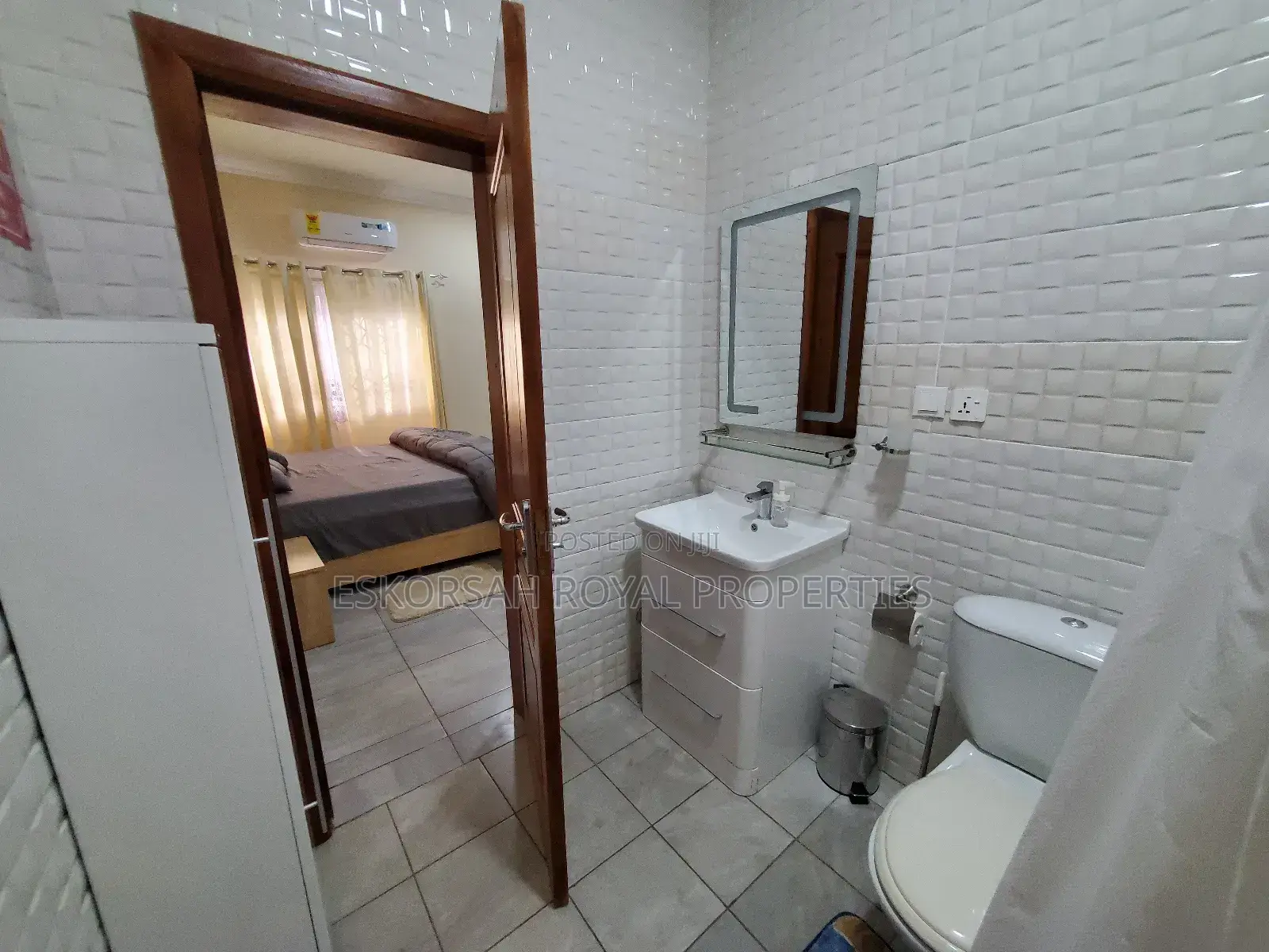 Furnished 2bdrm Apartment in School Junction for rent
