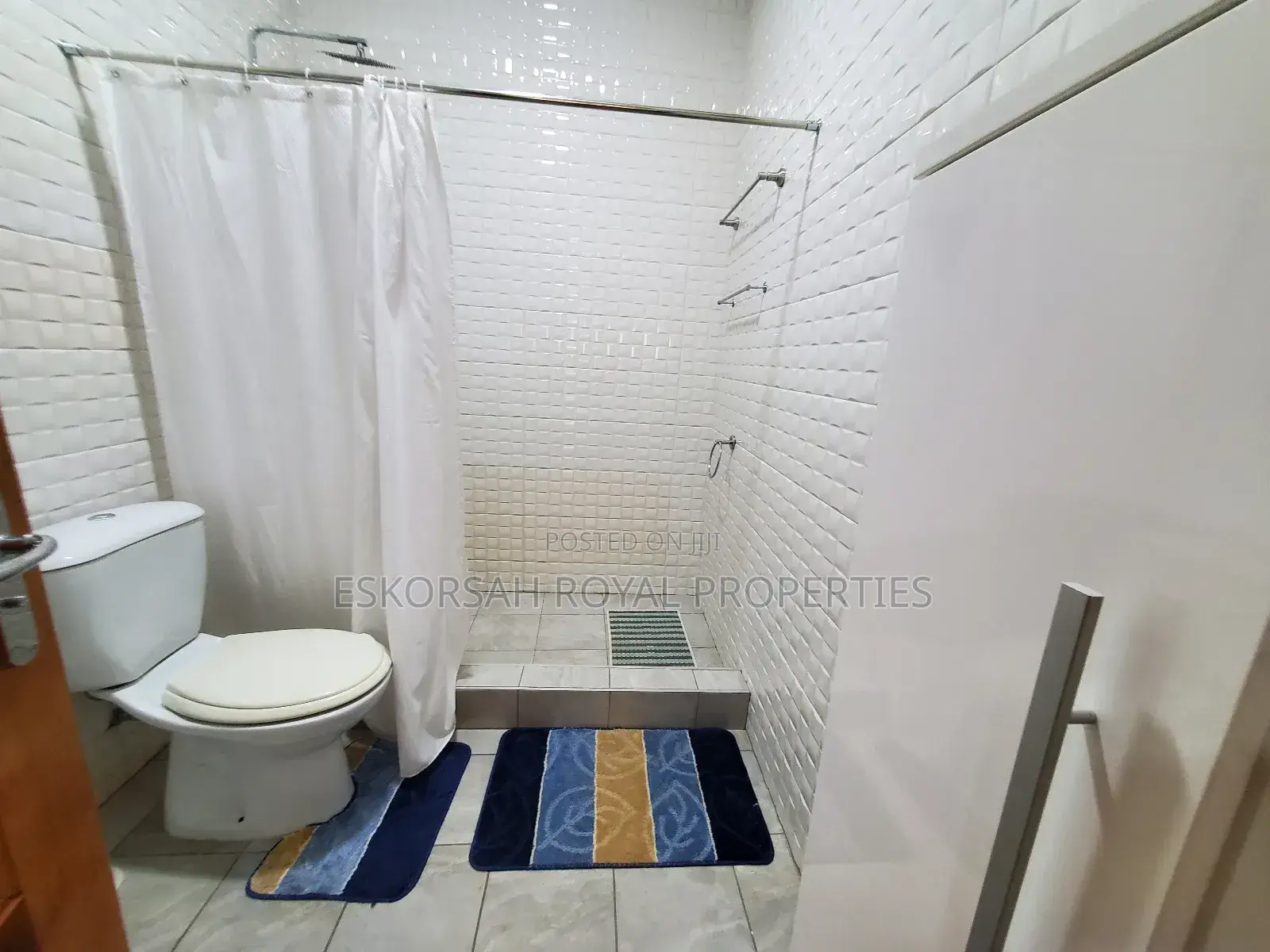 Furnished 2bdrm Apartment in School Junction for rent