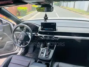 Honda CR-V 2024 White