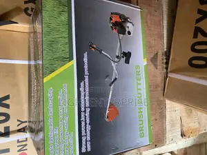 Brush Cutter With 2 Extra Blades