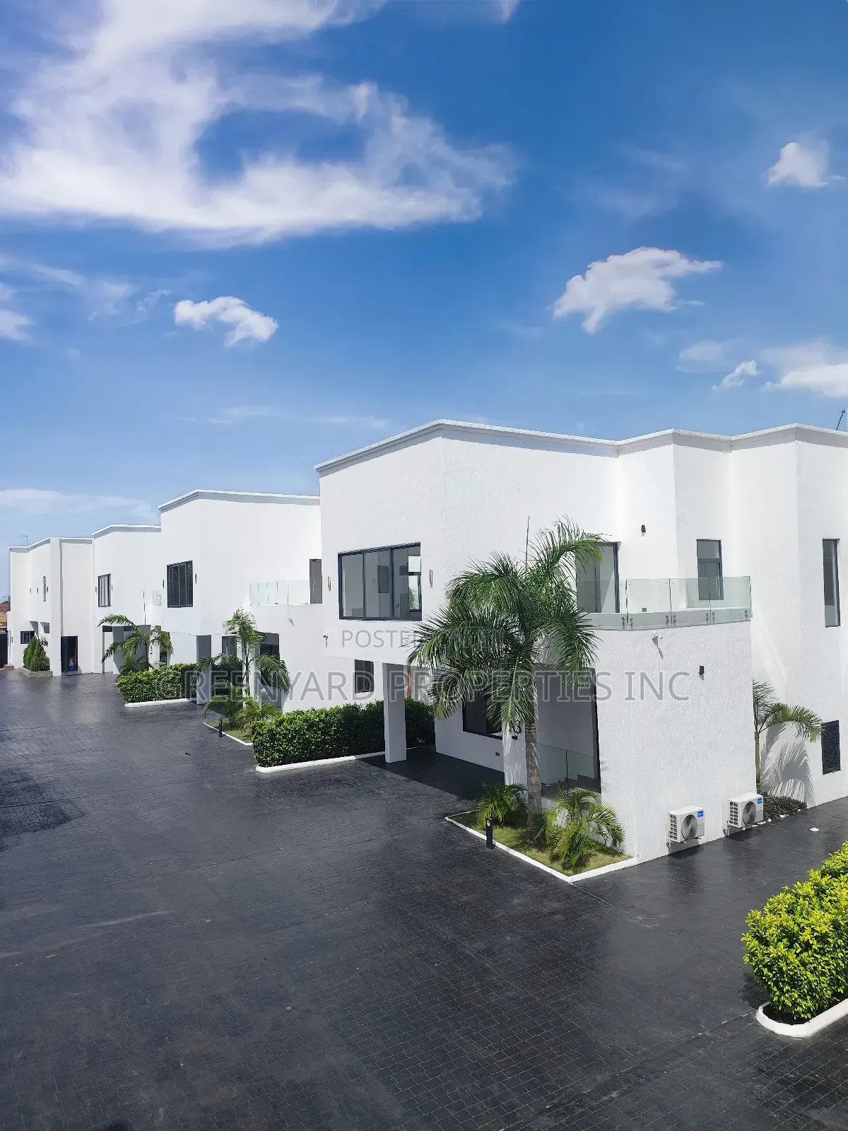 4bdrm Townhouse/Terrace in American House, East Legon for sale
