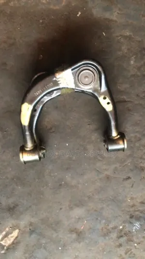 Land Cruiser Prado 2010-2020 Home Used Upper Arm in Stock.