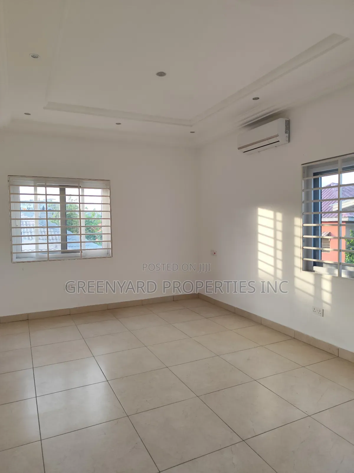 4bdrm House in A&C, East Legon for rent