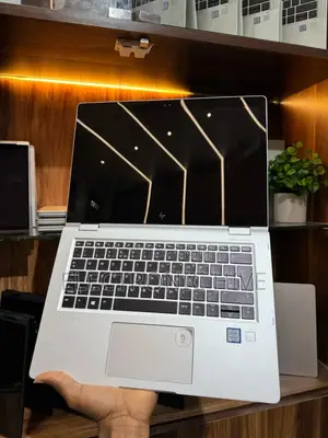 Laptop HP EliteBook X360 1030 16GB Intel Core I5 SSD 256GB