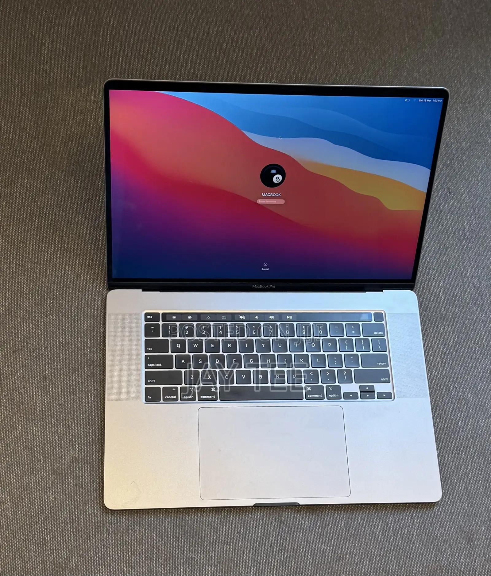 Laptop Apple MacBook Pro 2019 16GB Intel Core I7 SSD 1T