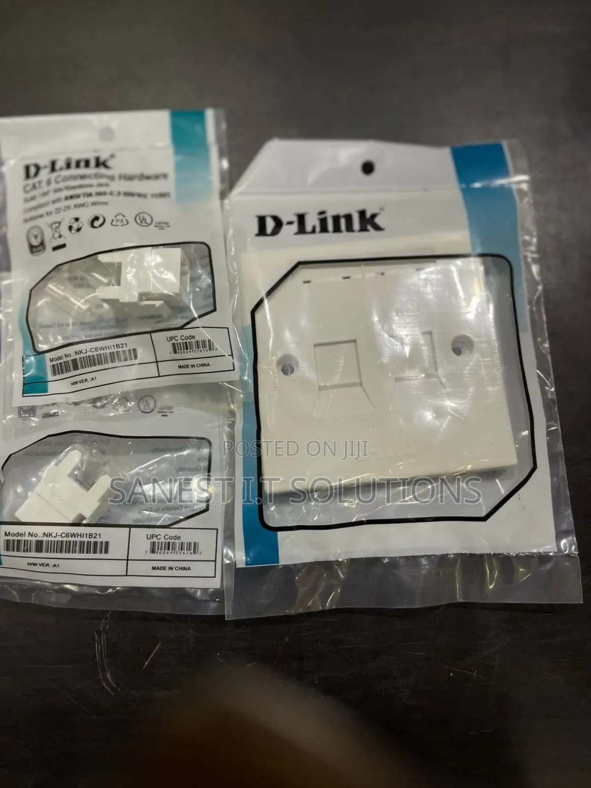 D-Link Double Faceplate With Keystone