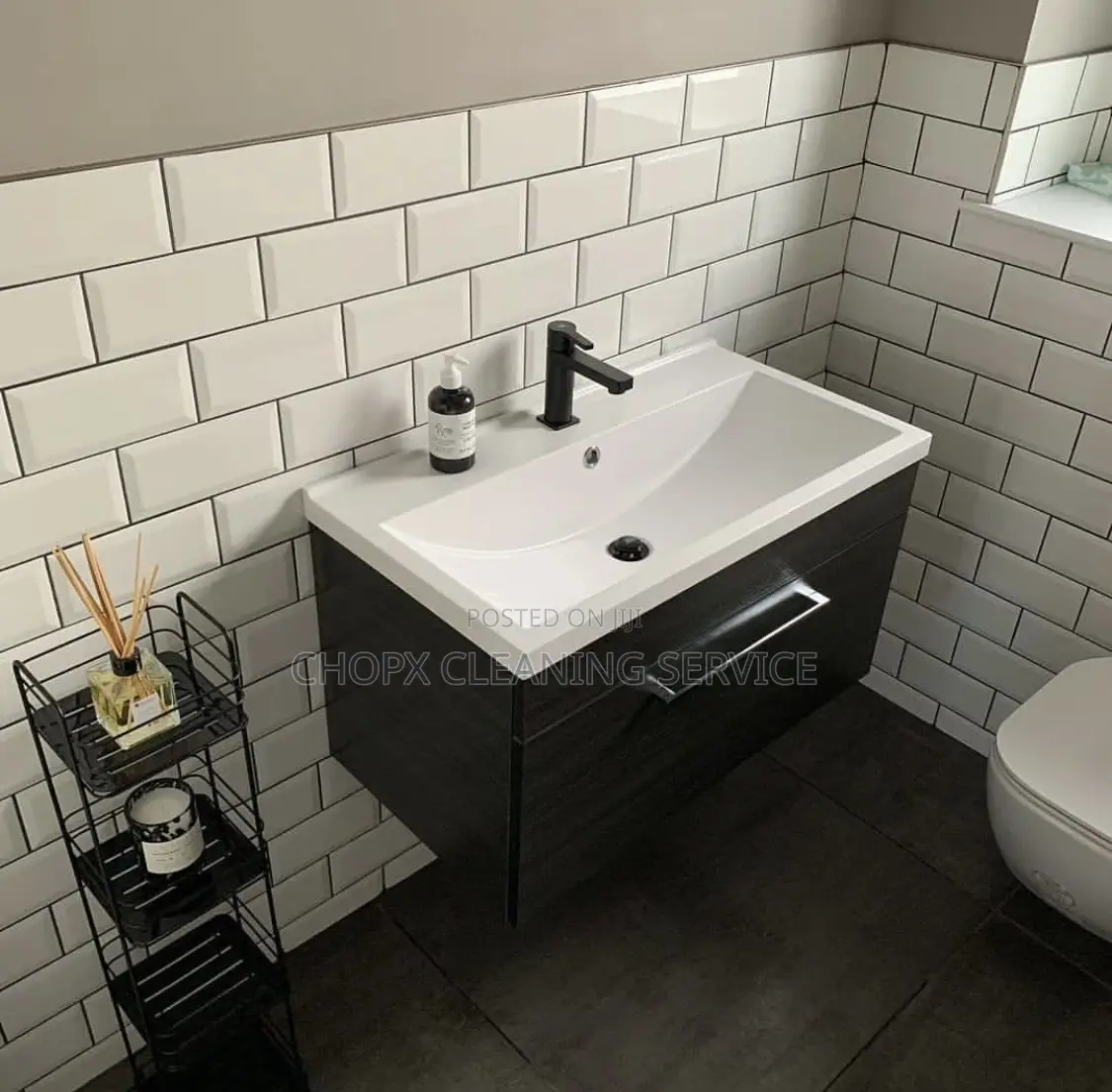 Professional Cleaning Services – We Make Your Space Shine!