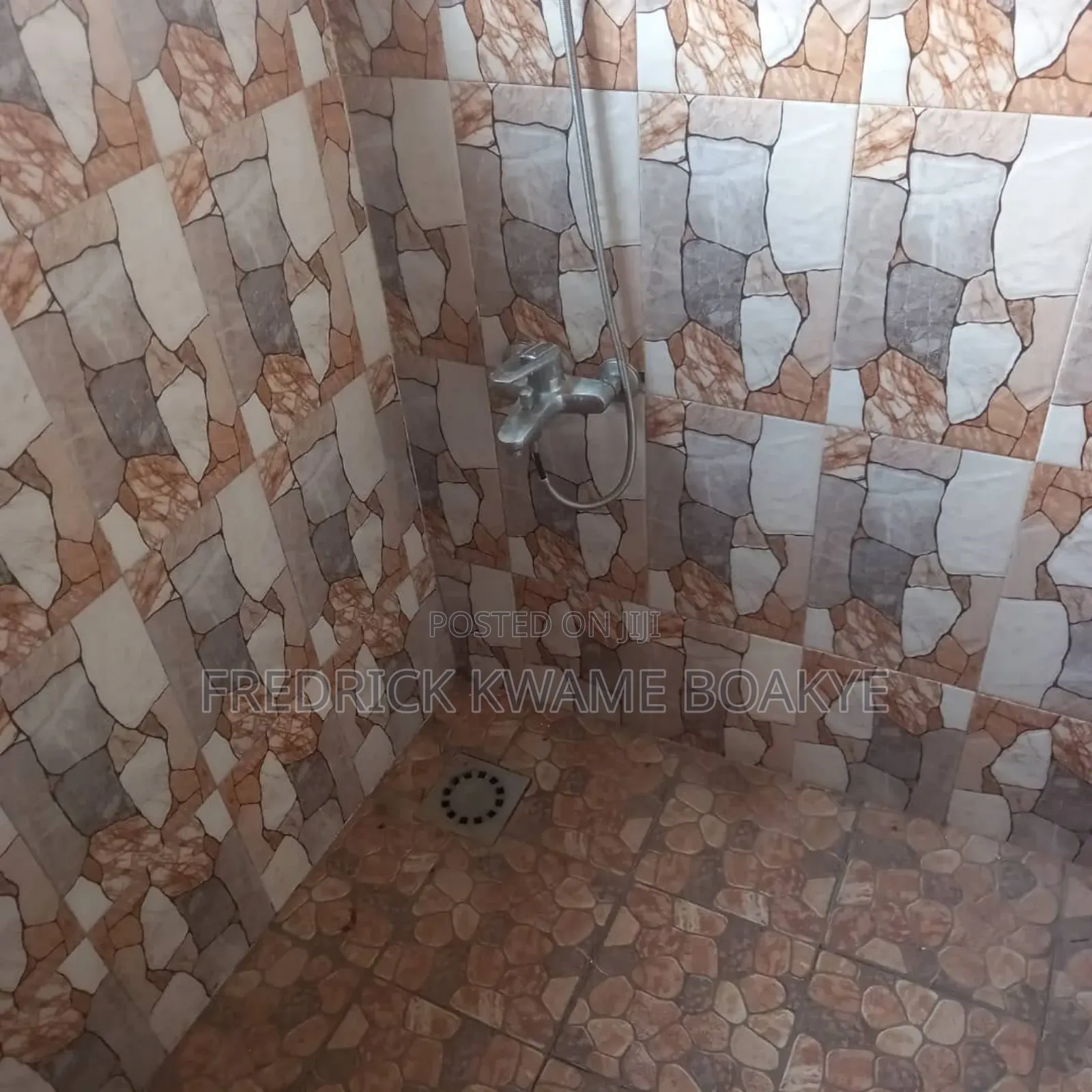 3bdrm Apartment in 3 Bedrooms Apartment, Kumasi Metropolitan for rent