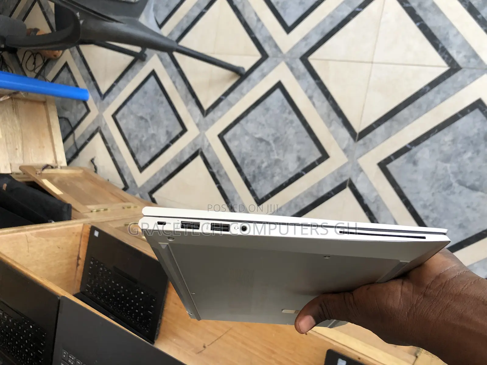 Laptop HP EliteBook 830 G7 16GB Intel Core I7 SSD 512GB