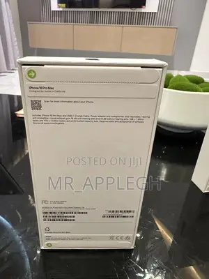New Apple iPhone 16 Pro Max 1 TB Black