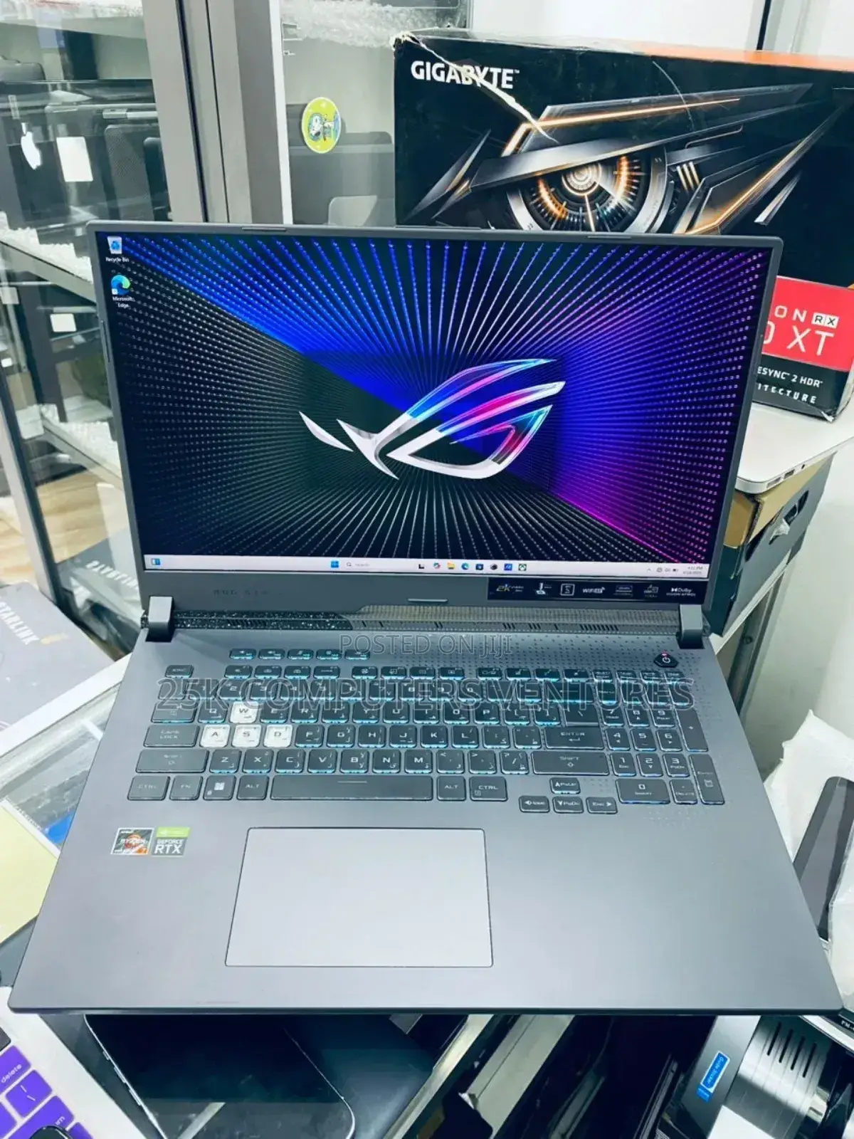 Laptop Asus ROG Strix G17 16GB AMD Ryzen 7 SSD 512GB