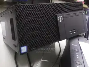 Desktop Computer Dell OptiPlex 3050 4GB Intel Core i3 HDD 500GB