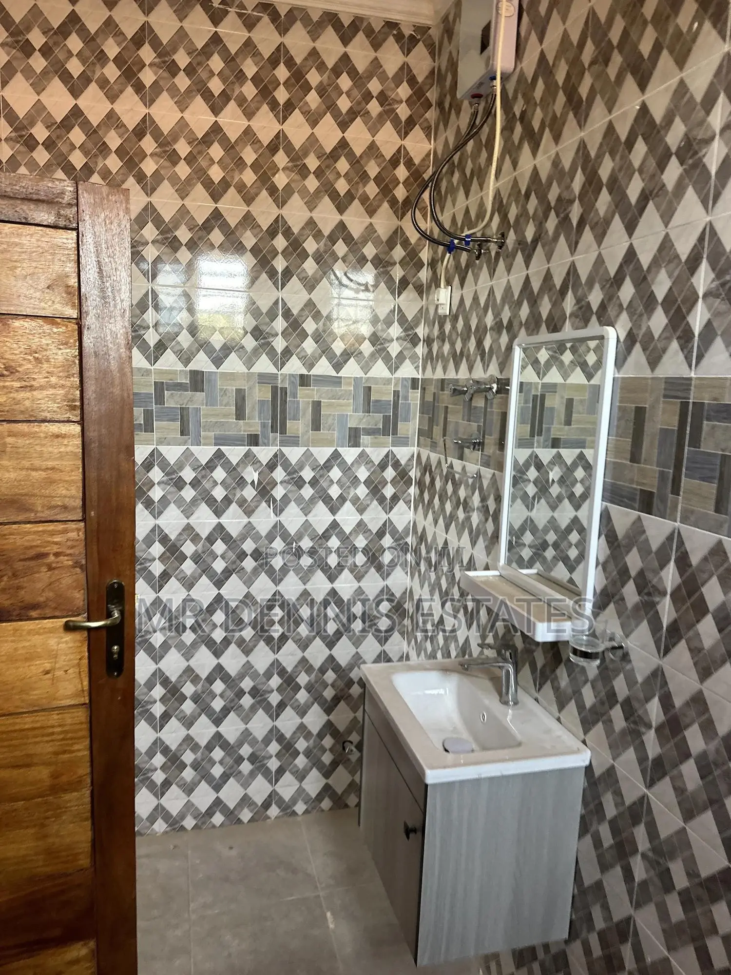 2bdrm Apartment in Old Barrier for rent