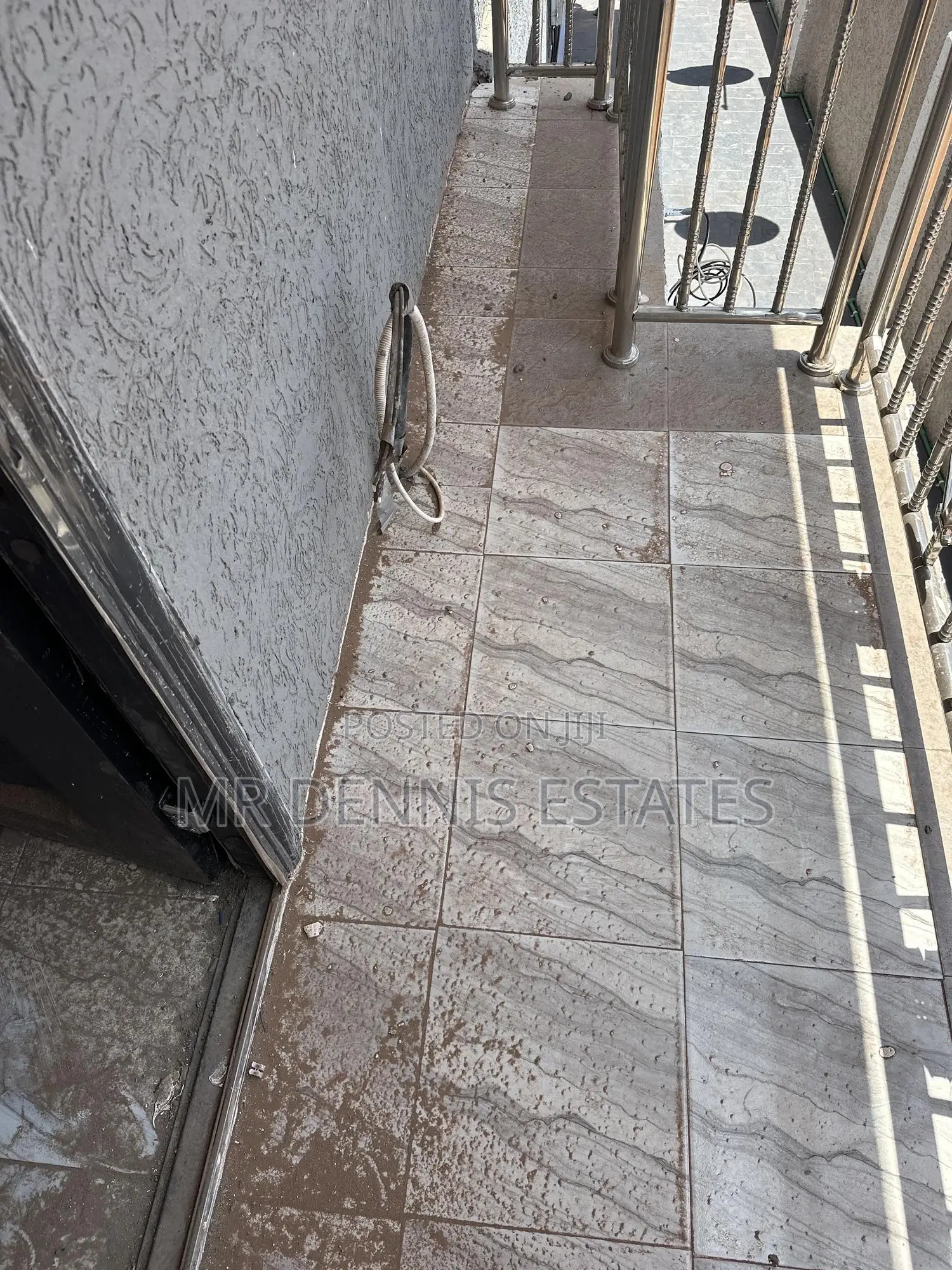 2bdrm Apartment in Old Barrier for rent