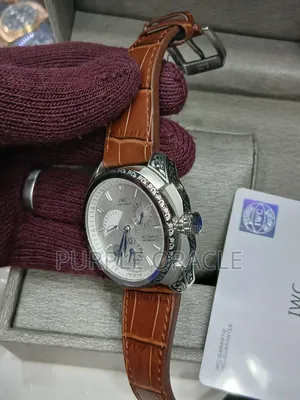 Iwc Elegant Leather Watch for Gents