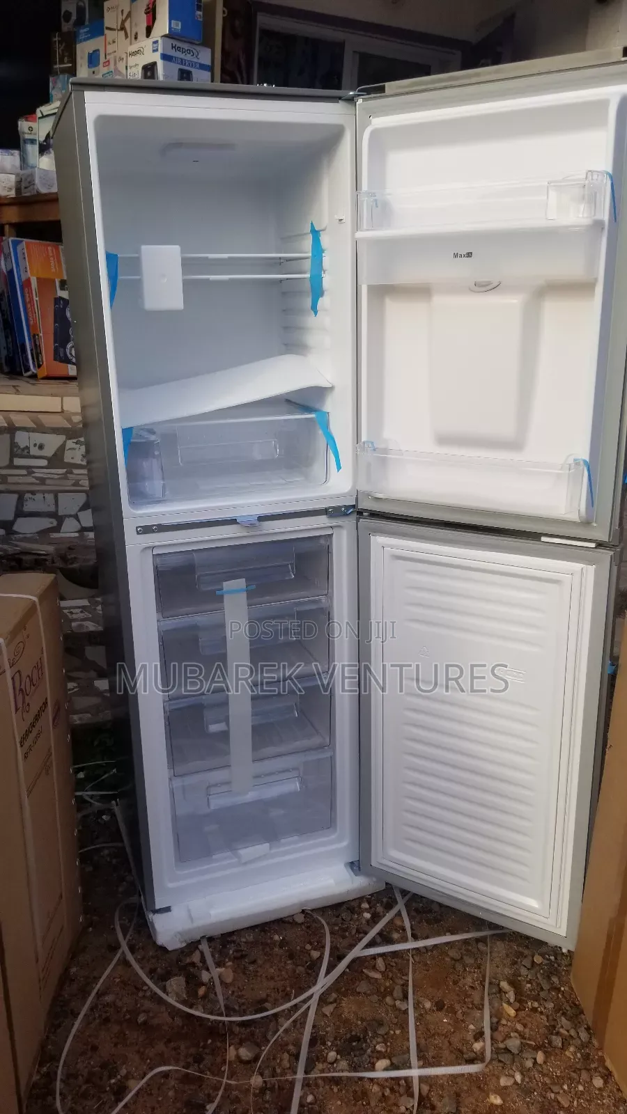 Roch 246l Bottom Freezer Fridge With Dispenser