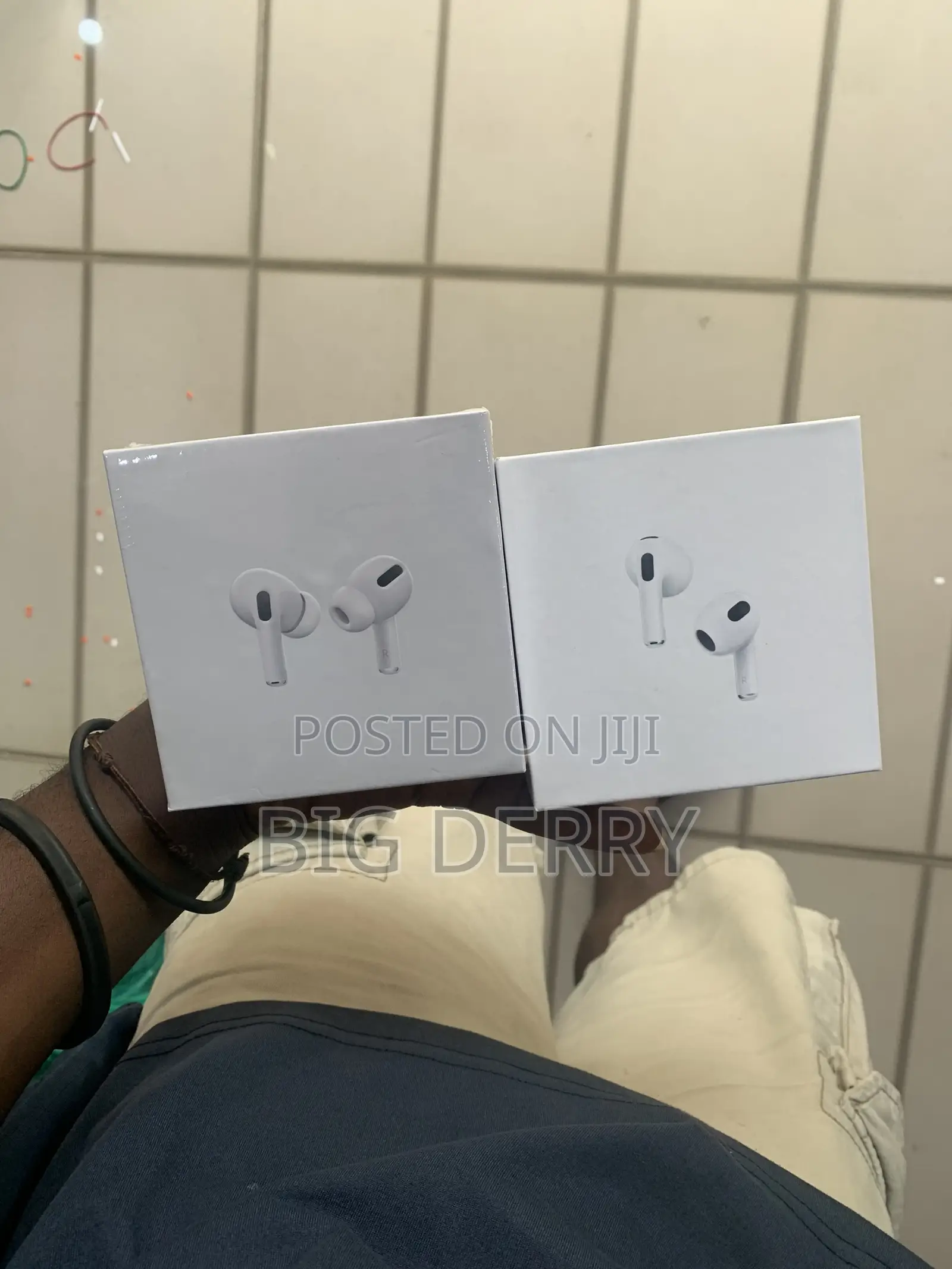 Airpods 3 and Airpods Pro