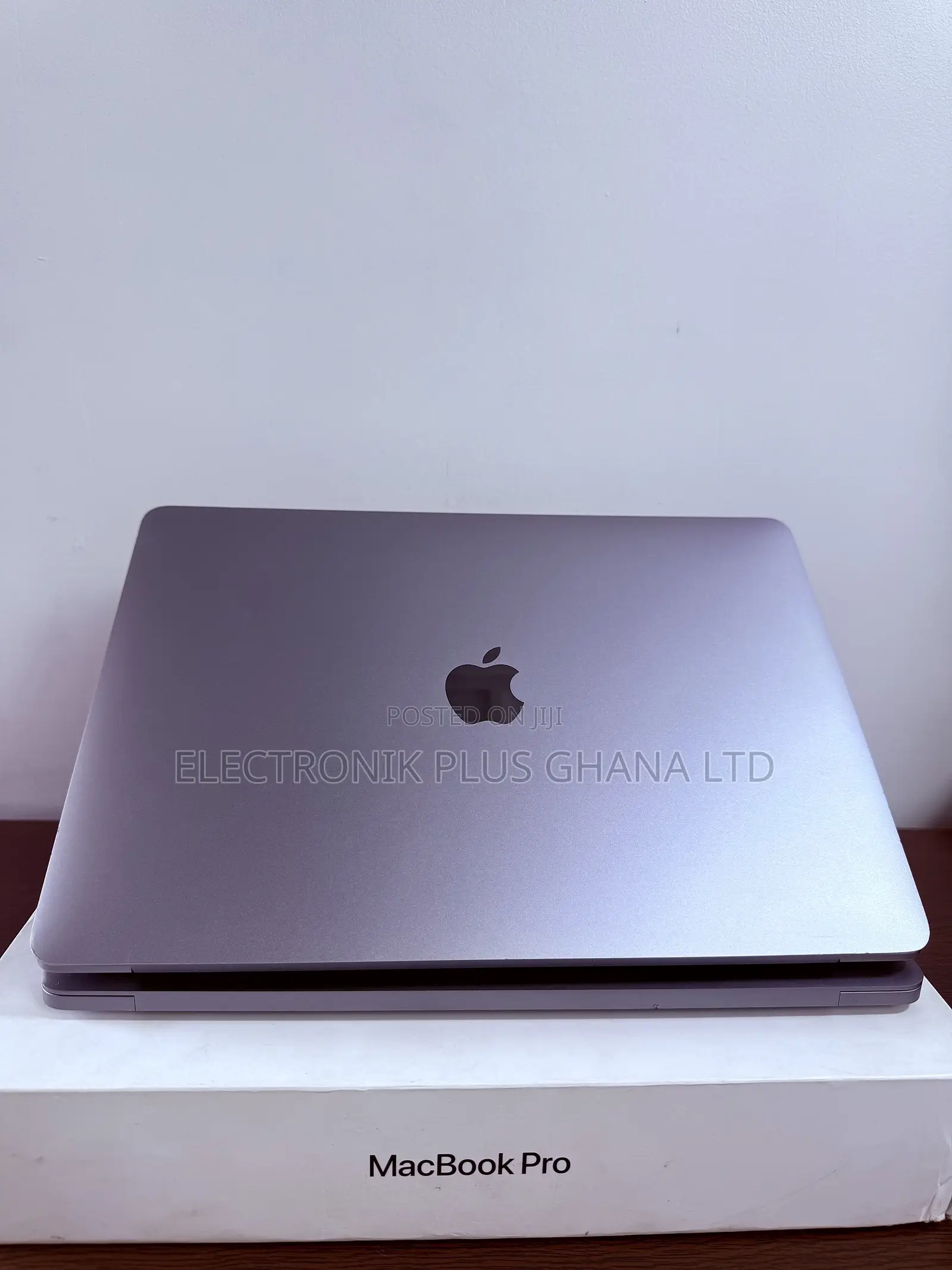 Laptop Apple MacBook Pro 2017 8GB Intel Core i5 SSD 256GB