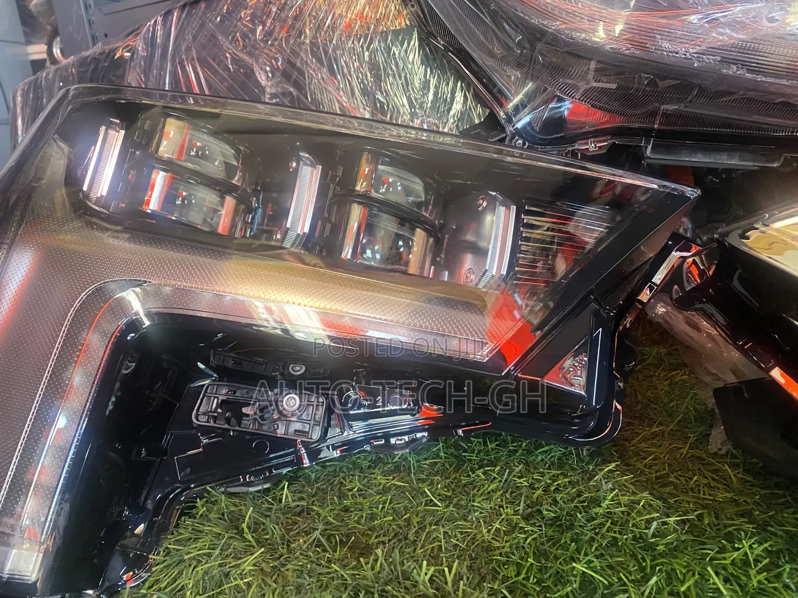 Tundra 2023 to 2024 Full Led Headlight.