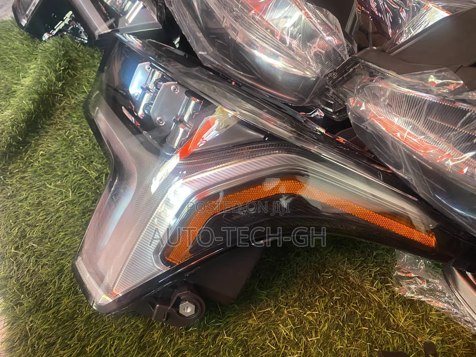 Tundra 2023 to 2024 Full Led Headlight.