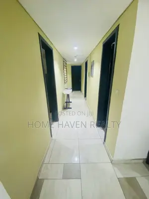 Furnished 3bdrm Apartment in Golf Hills, Achimota for rent