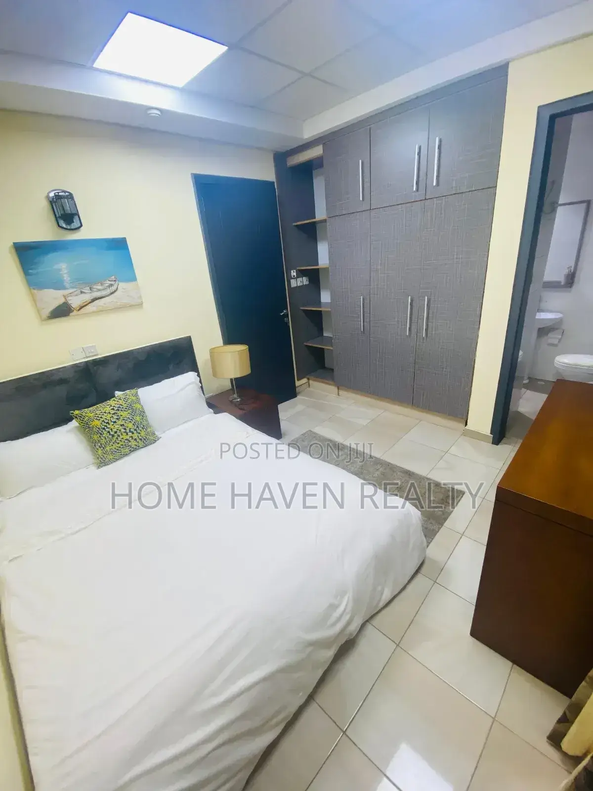 Furnished 3bdrm Apartment in Golf Hills, Achimota for rent
