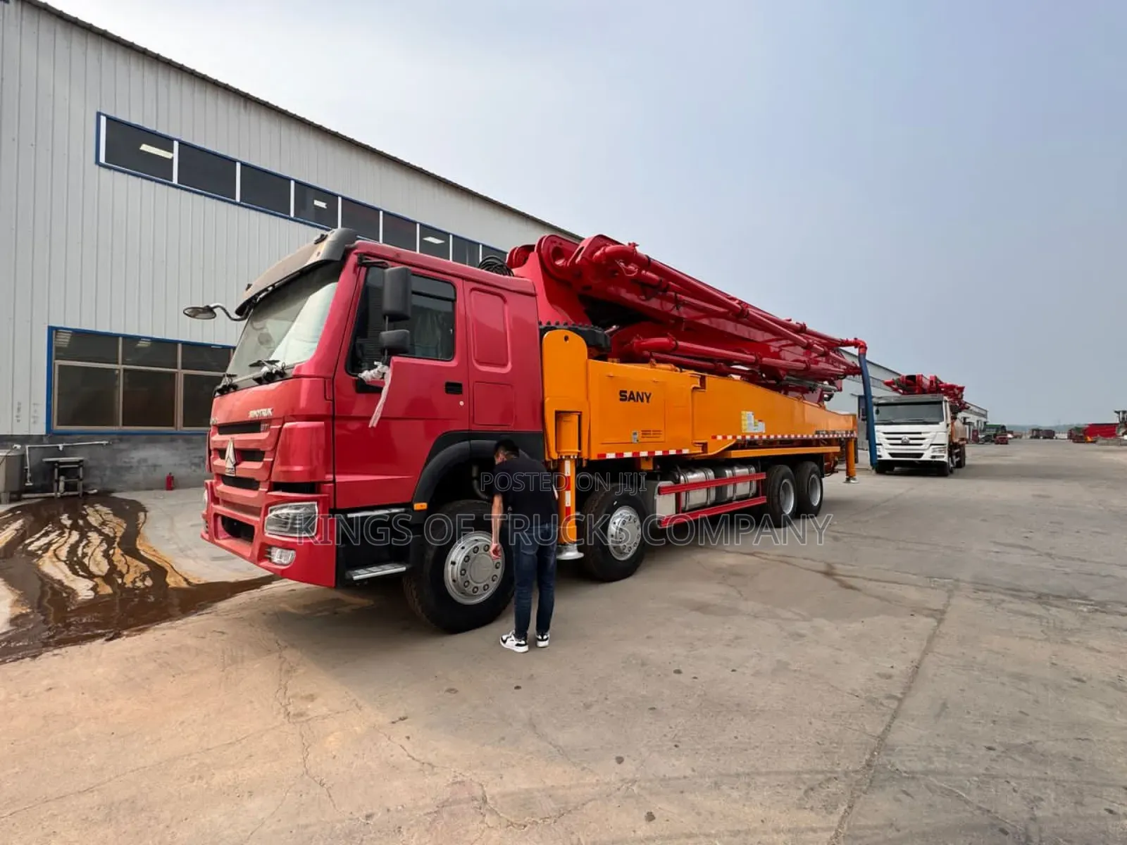 Import Concrete Boom Pumps From China