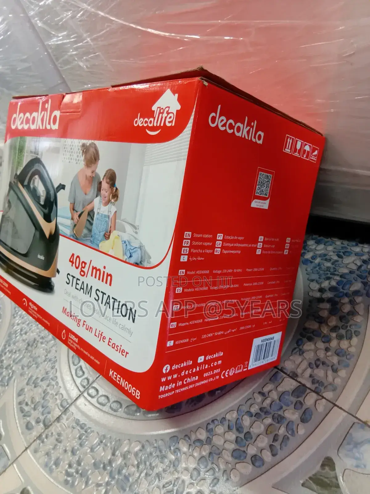 High Performing Decakila 40g/Min Steam Station