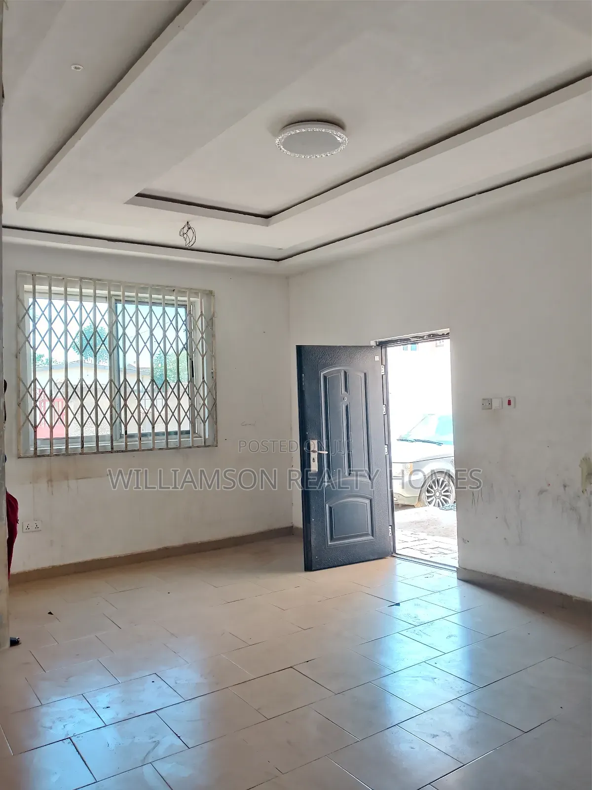 1bdrm Apartment in Community 17 Area, Spintex for rent