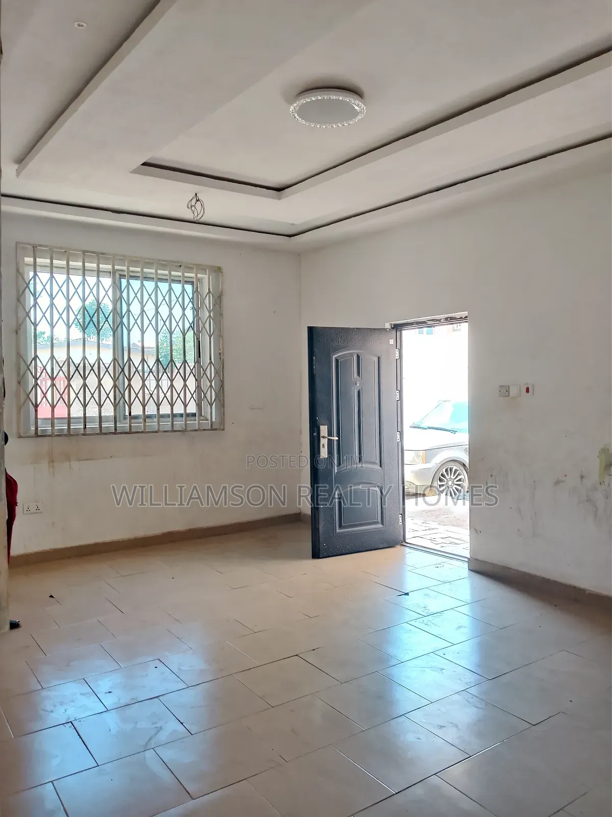 1bdrm Apartment in Community 17 Area, Spintex for rent