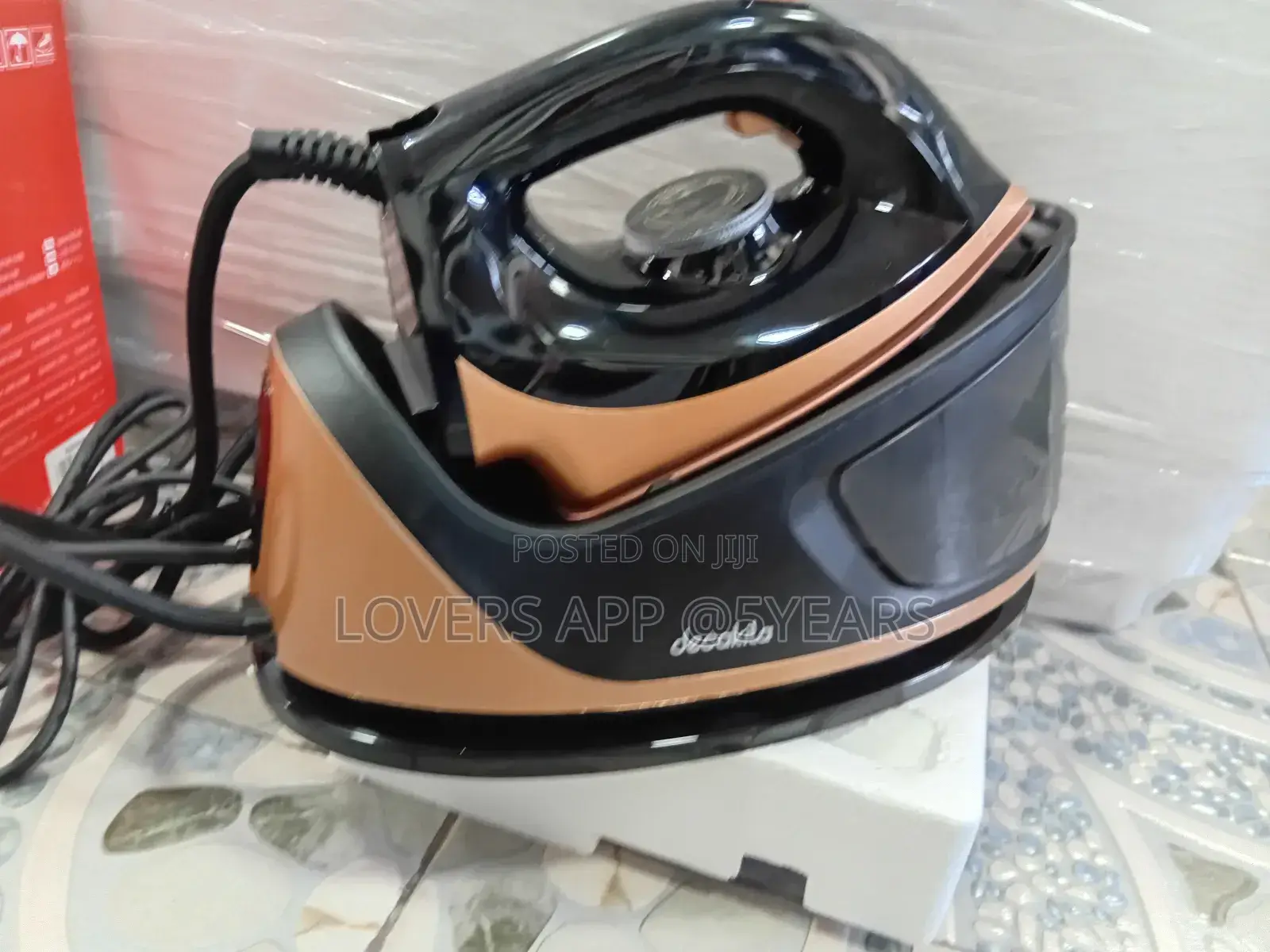 Decakila 40g/Min Exclusive Steam Station
