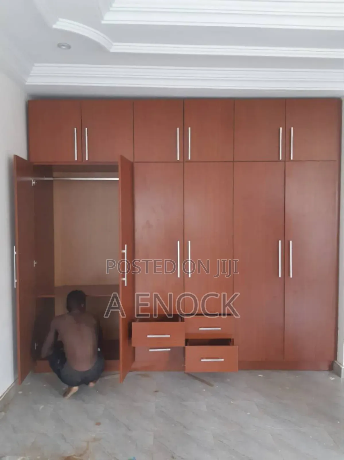 Interior Designer and Carpentry