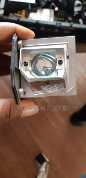 Projector Repairs Services and Lamp Sales