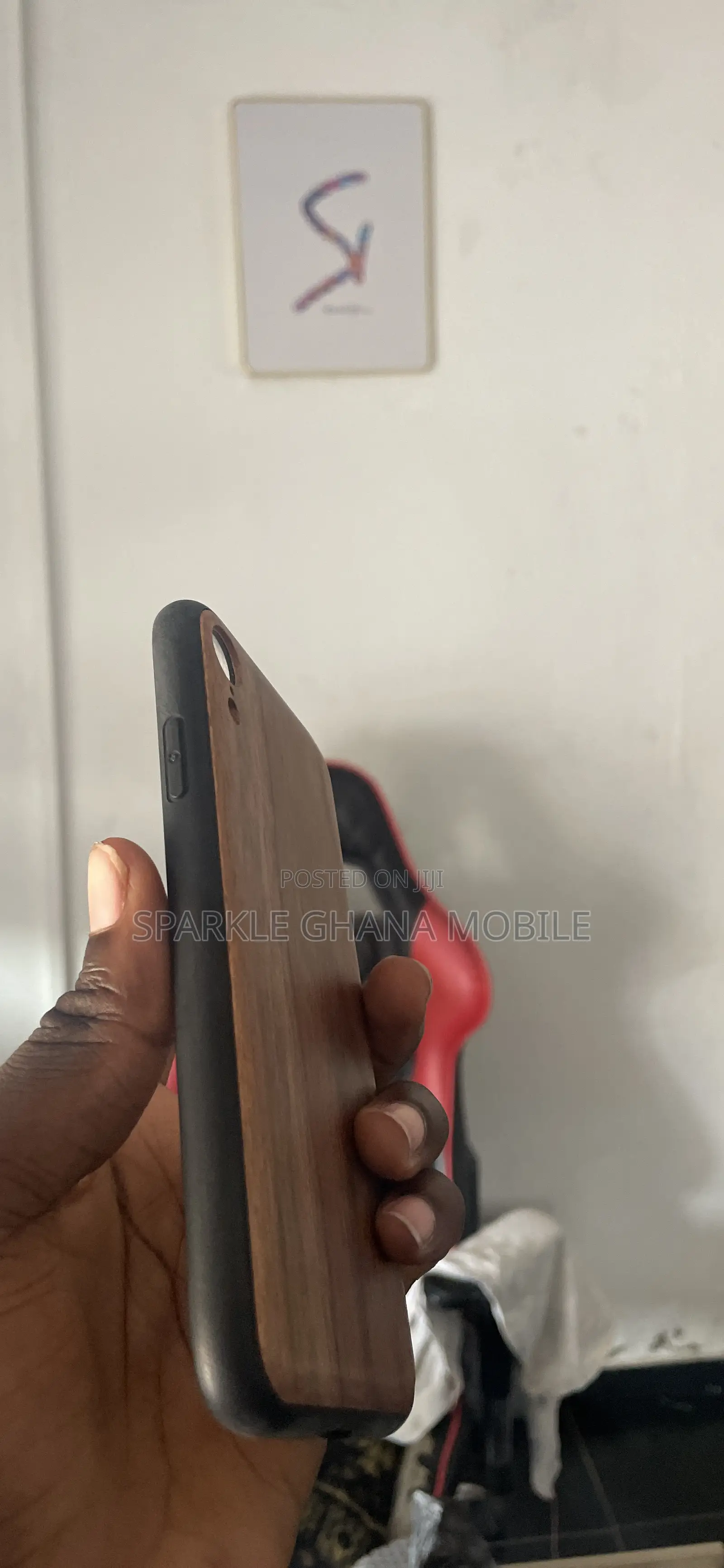 iPhone Xr Wooden Design Case