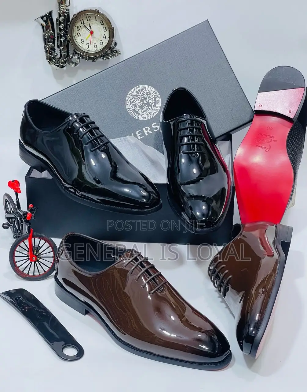 Versace Shoe / Executive