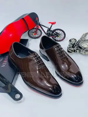Versace Shoe / Executive