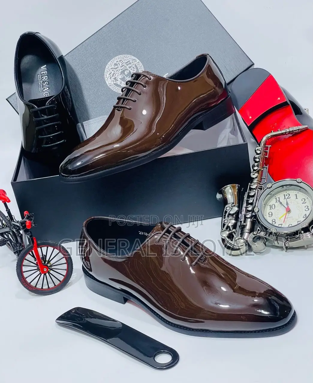 Versace Shoe / Executive