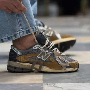 New Balance 1906 Brown Grey