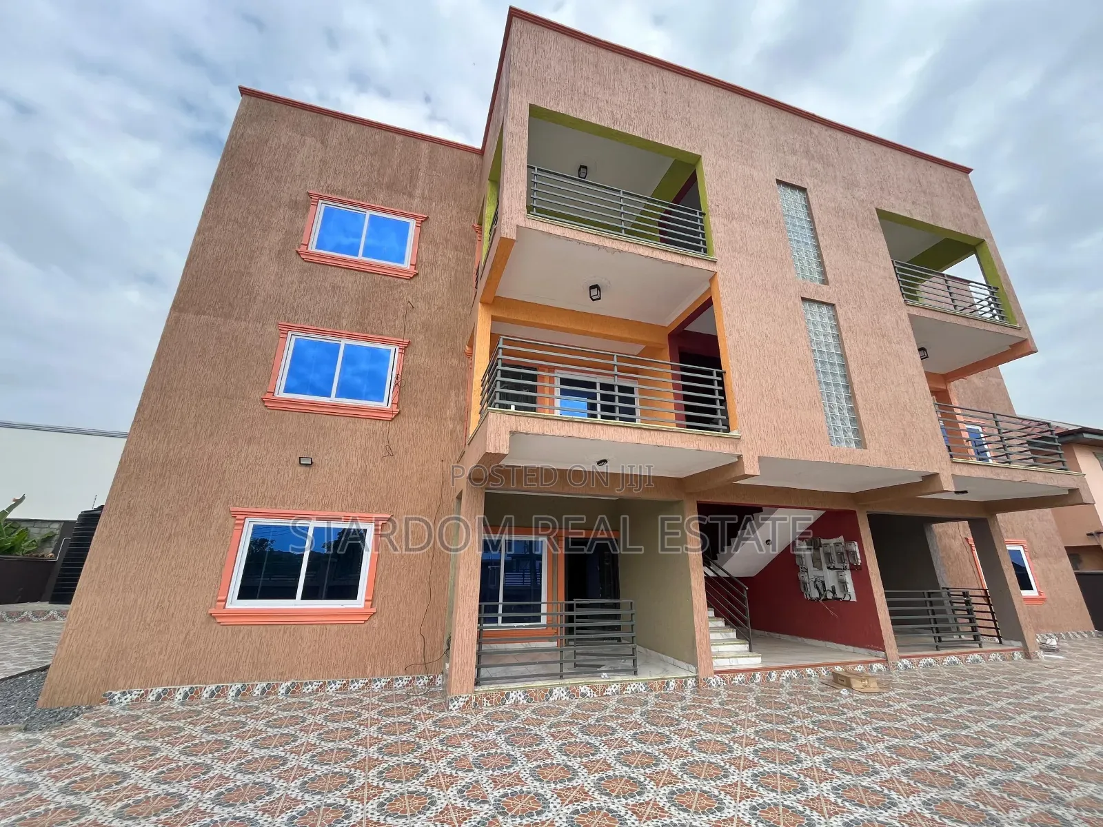 2bdrm Apartment in West Trassacco, East Legon for rent